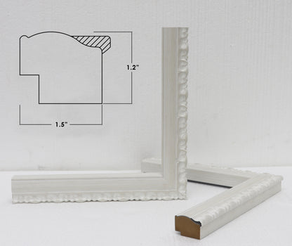 Sweet Alyssum White Flowers Glass Vase